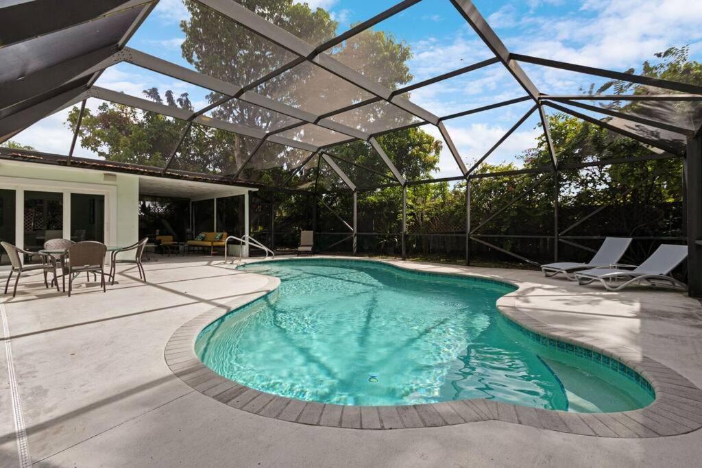 Heated Pool I Soundproof Home I Firepit I 630Mbps Hollywood Extérieur photo